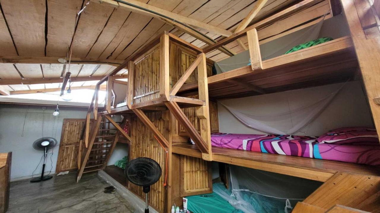 Puerto Viejo de Talamanca Roots Family旅舍 外观 照片