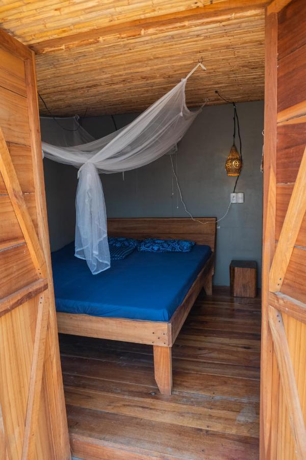 Puerto Viejo de Talamanca Roots Family旅舍 外观 照片